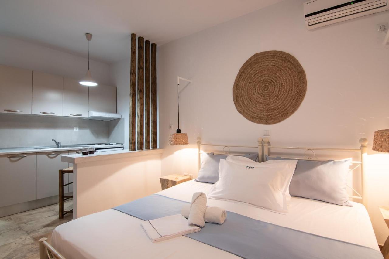 Kallisti Studios & Apartments Skyros Bagian luar foto