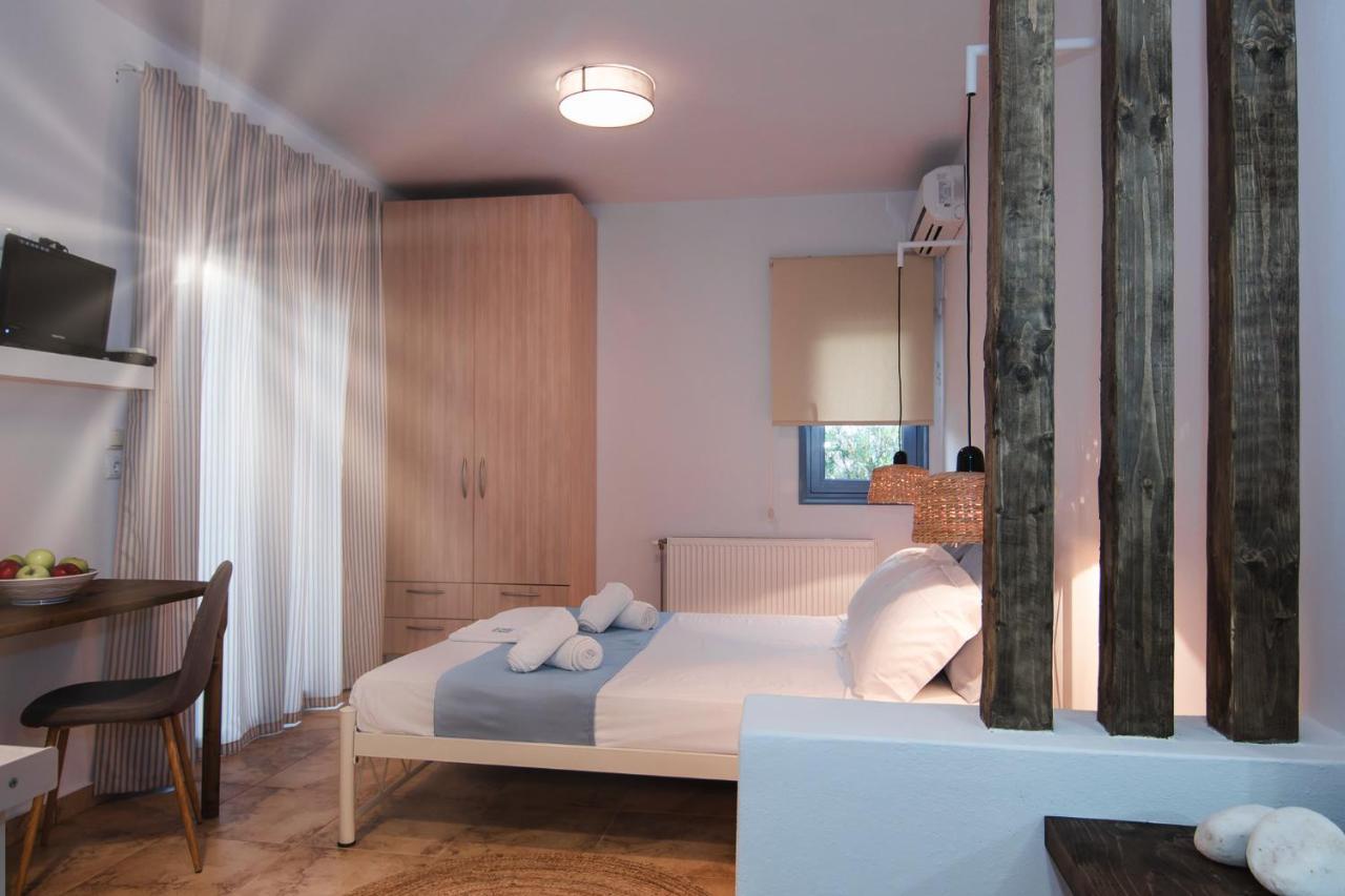 Kallisti Studios & Apartments Skyros Bagian luar foto